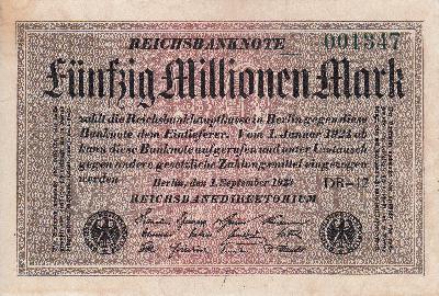 Beschrijving voorzijde: ARMS